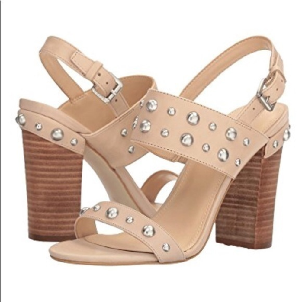 Guess Cheree studded leather nude sandals size 10‎